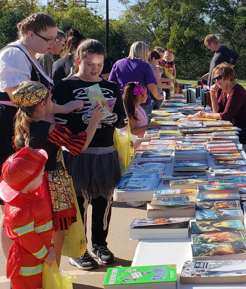 BOO for Books 2018.jpg